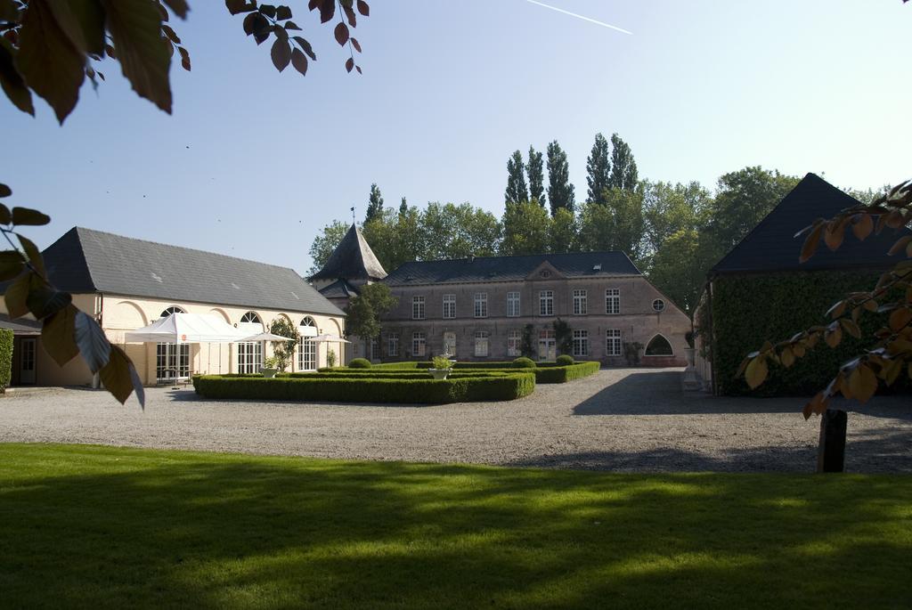 B&B Chateau Bagatelle Frasnes-lez-Anvaing Exterior photo