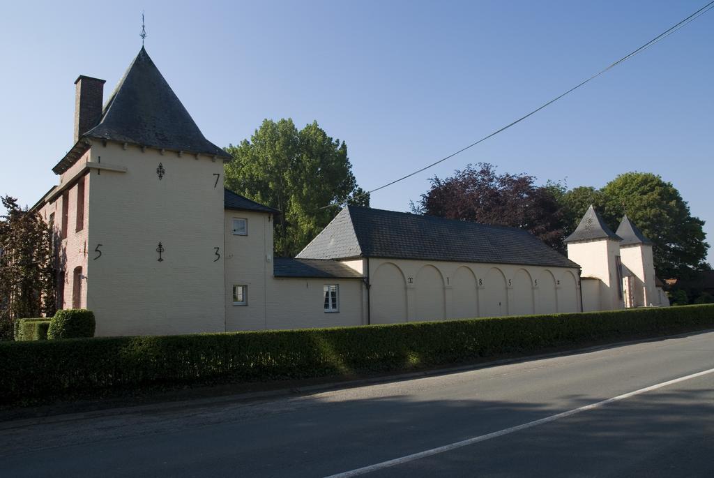 B&B Chateau Bagatelle Frasnes-lez-Anvaing Exterior photo