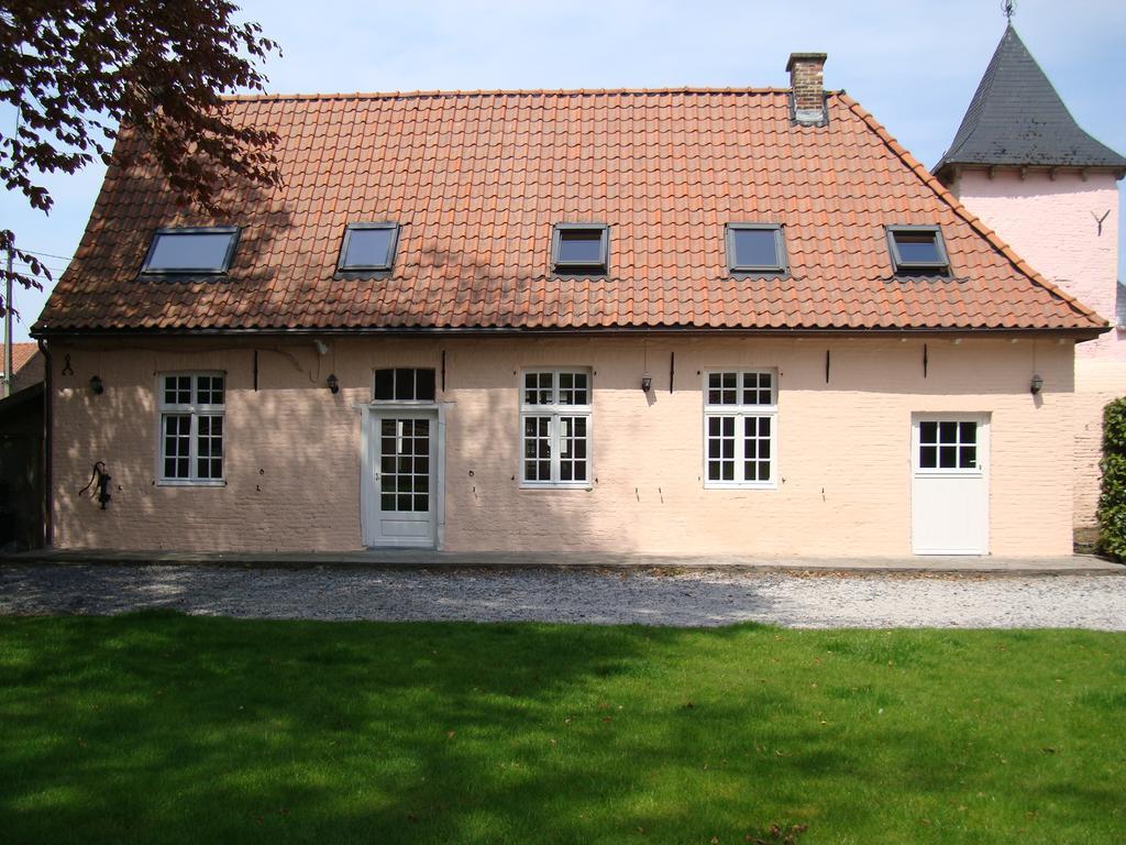 B&B Chateau Bagatelle Frasnes-lez-Anvaing Room photo